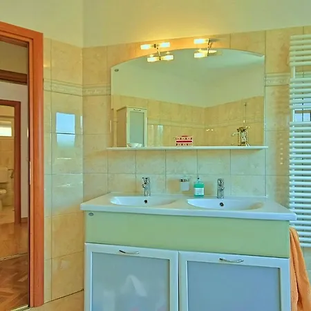 Casa Ariana Gedići